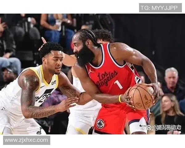 火箭队与爵士队激战正酣2017年11月6日NBA精彩回顾与分析